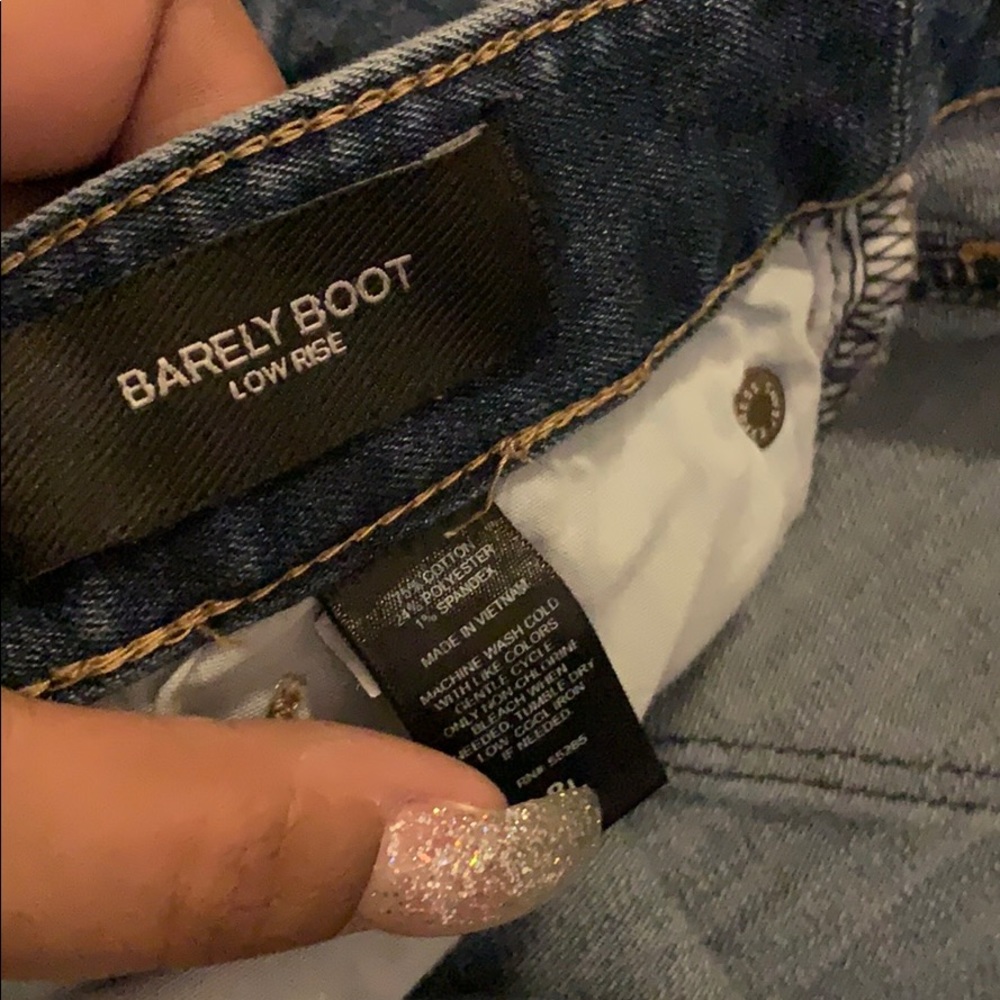 Jeans - Picture 3 of 5